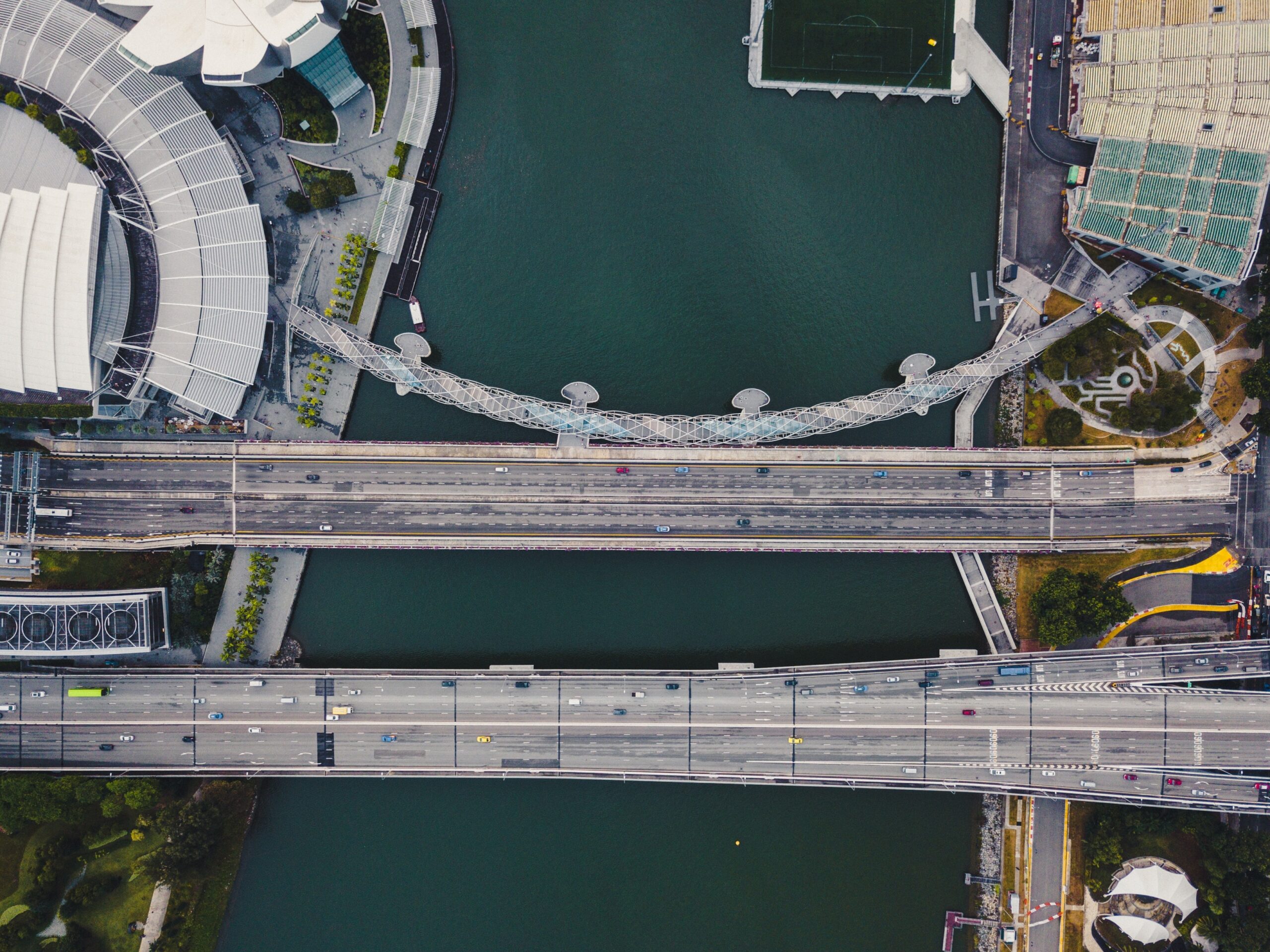 What are the real fees you pay when buying funds or unit trusts? Connect