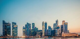 singapore banks corporate investment